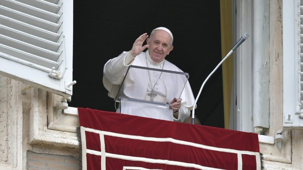 Pope Urges Faithful to Rejoice in Christian Life