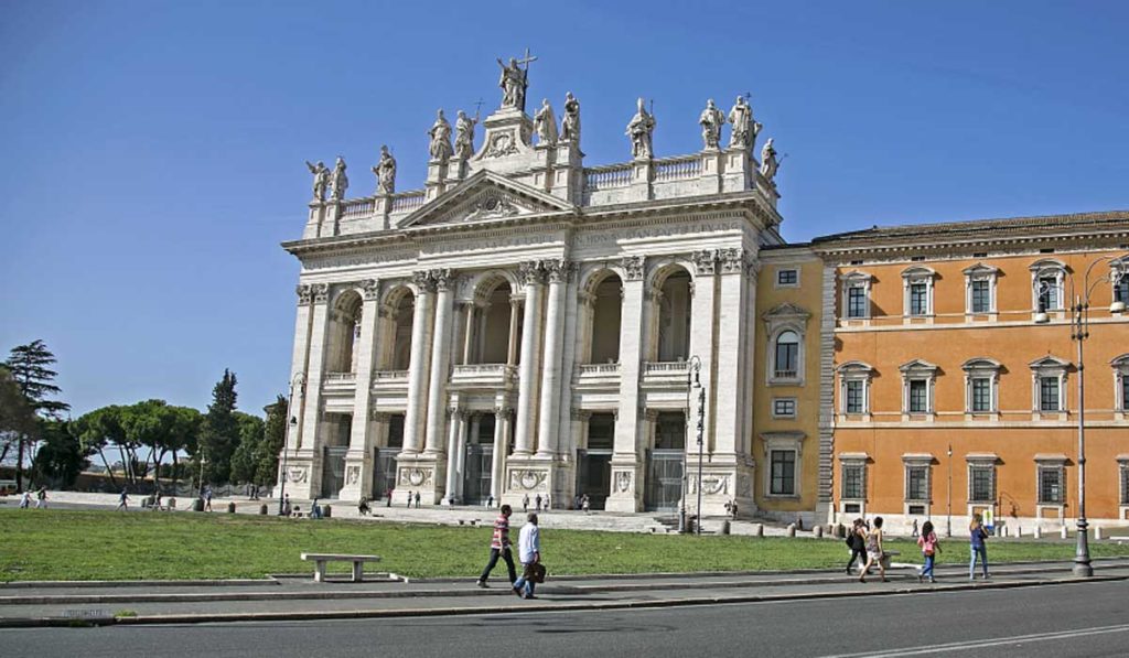 Roma: San Juan de Letrán, el Papa destina anexos a actividades culturales