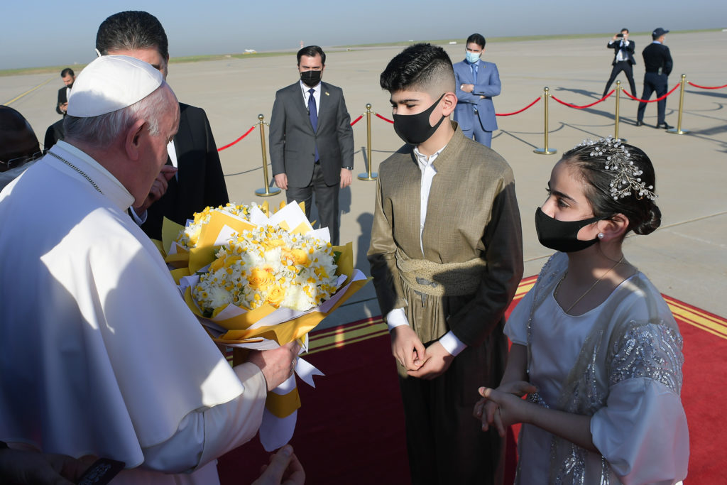 Irak: Tercer día de viaje, el Papa llega a Erbil