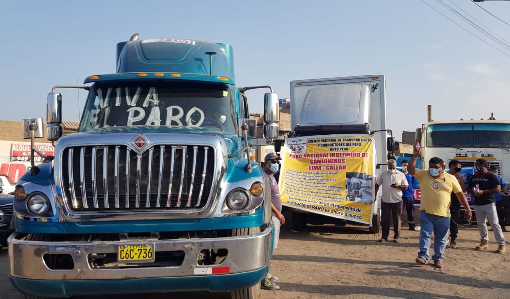 Perú: Iglesia llama al diálogo para resolver paro de transportadores