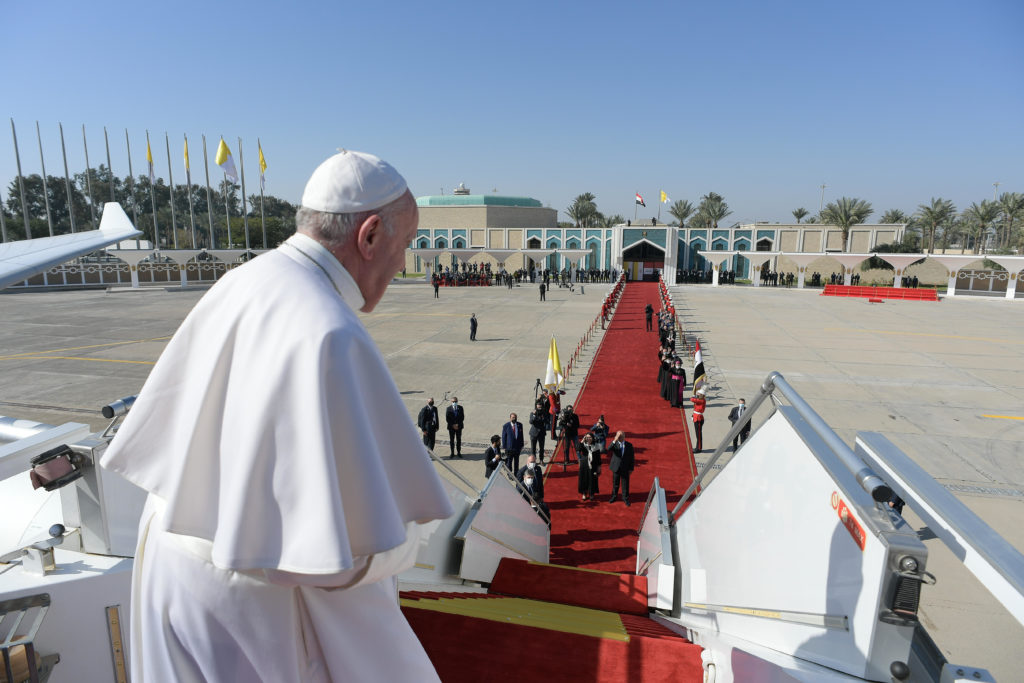 Papa Francesco ha lasciato l’Iraq