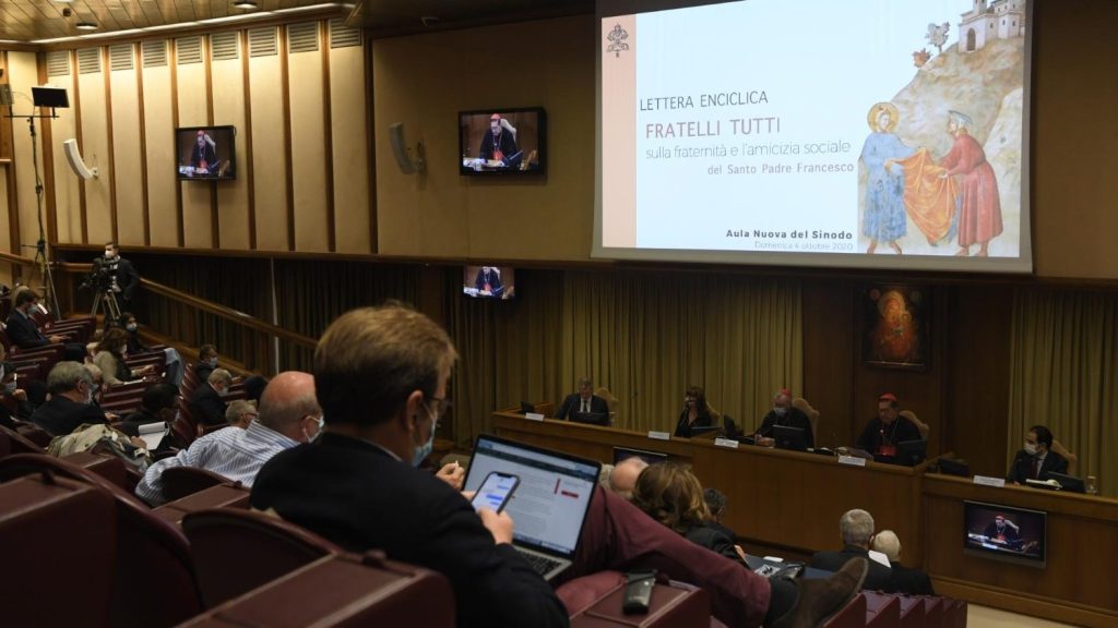 Now in Russian: ‘Fratelli Tutti’