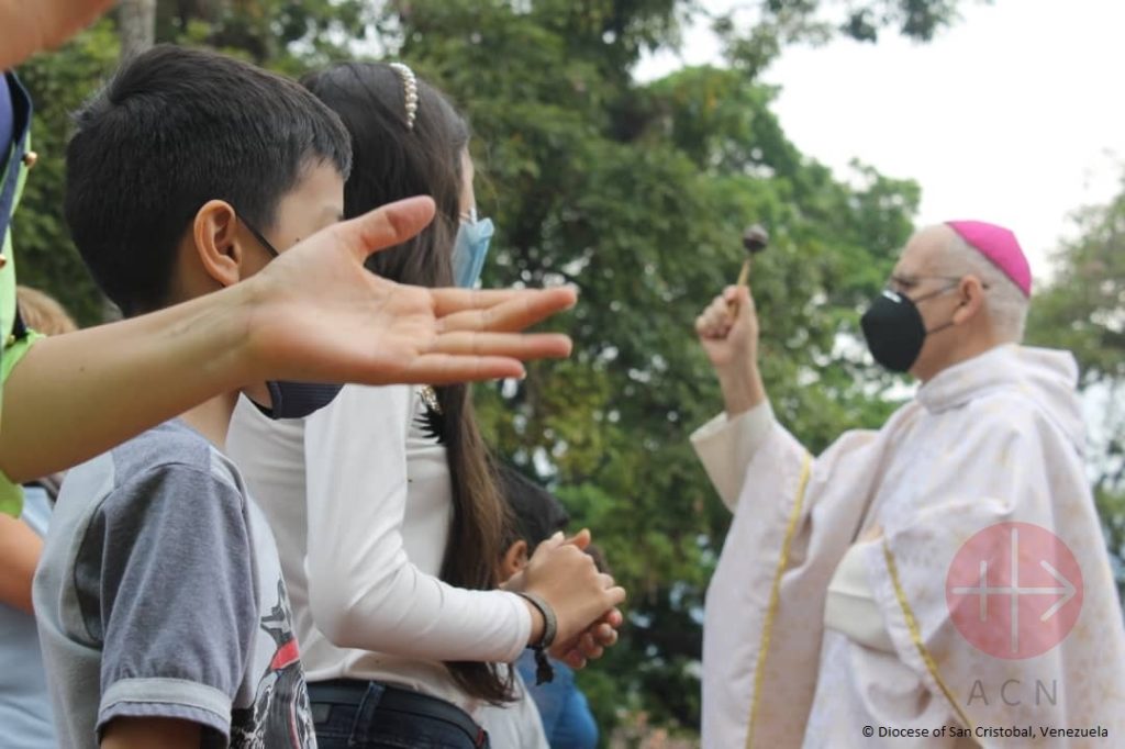 América Latina: Sacerdotes diezmados por COVID-19