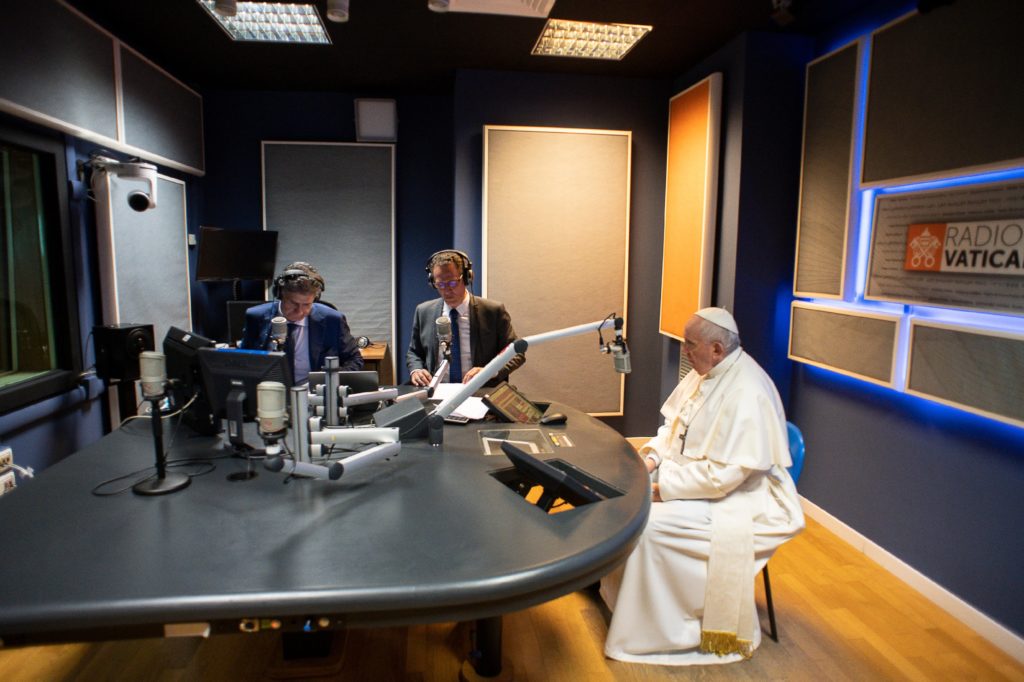 El Papa visita el Dicasterio para la Comunicación