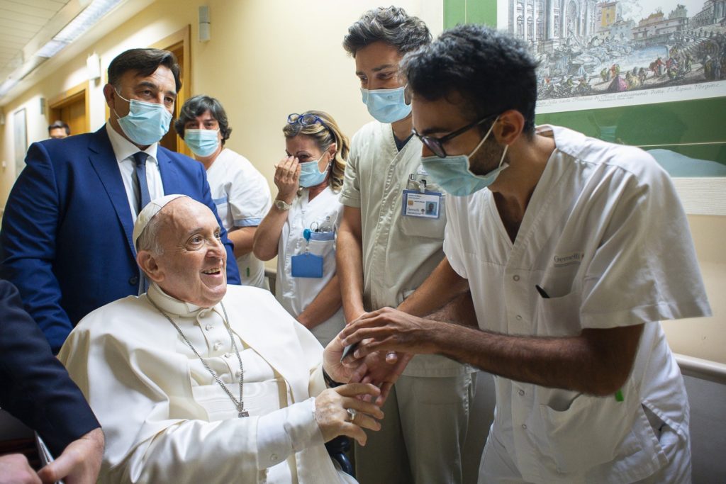 UPDATE: Continuing Rehab Will Enable Pope to Return to Vatican As Soon As Possible