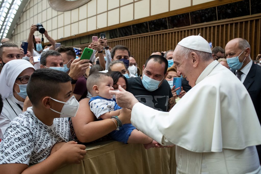 “La Ley es el pedagogo hacia la fe en Cristo”