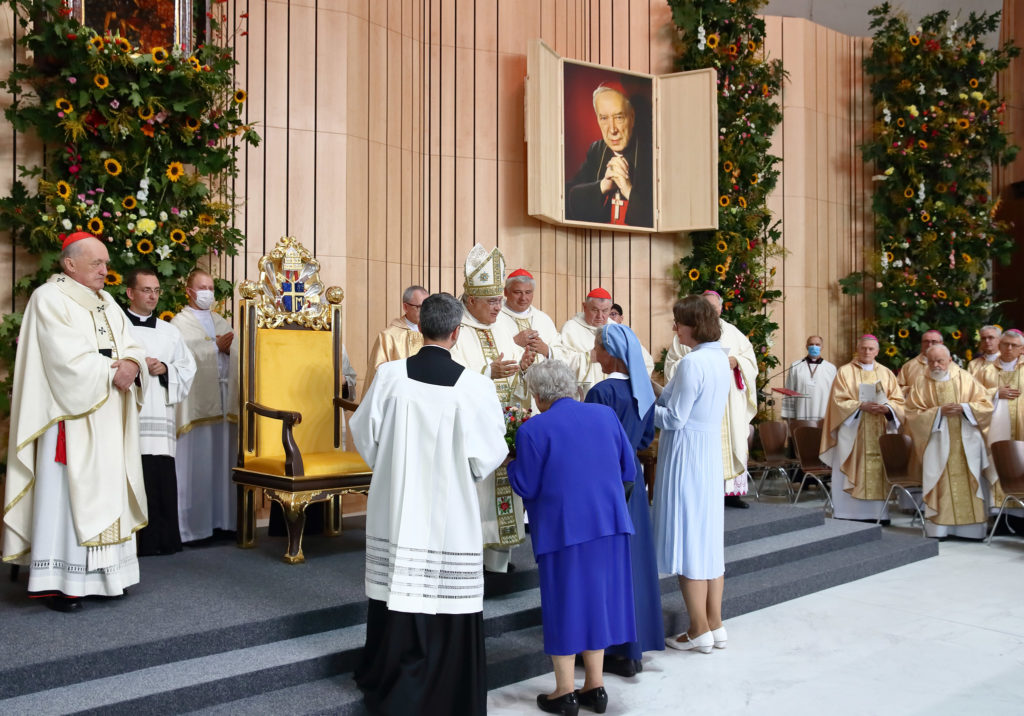 Homily at Beatification of Two Poles