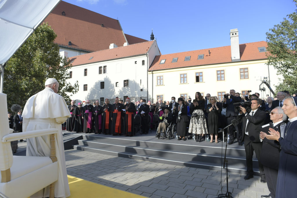 El Papa a comunidad judía eslovaca: “El mundo necesita puertas abiertas”