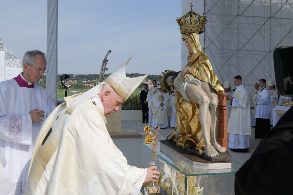 Misa en Šaštin: Papa agradece su visita a Eslovaquia