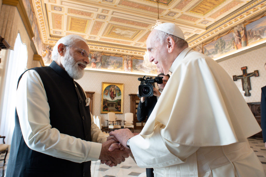 Pope Receives Indian Prime Minister