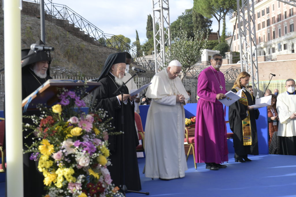 Pope Asks Change in Relationships of Peoples