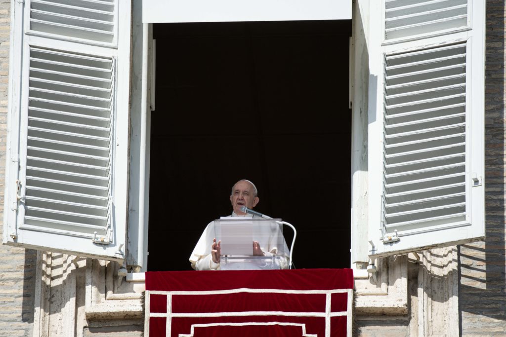 El Papa elogia la oración de Bartimeo