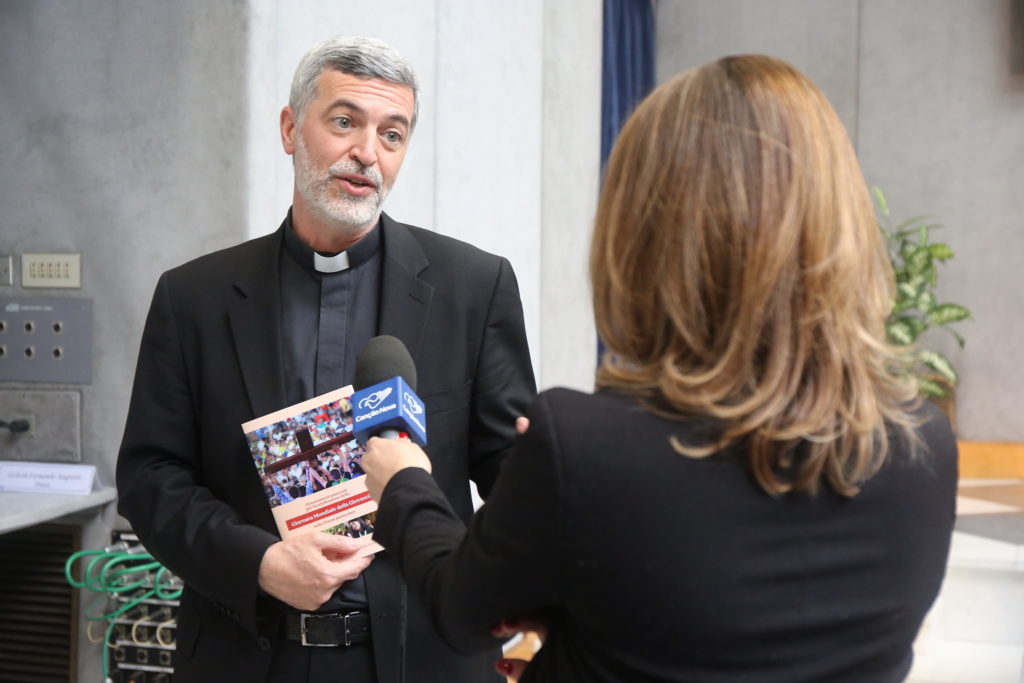 P. Awi Mello: Los jóvenes, “ahora de Dios” y “fuerza de la Iglesia”