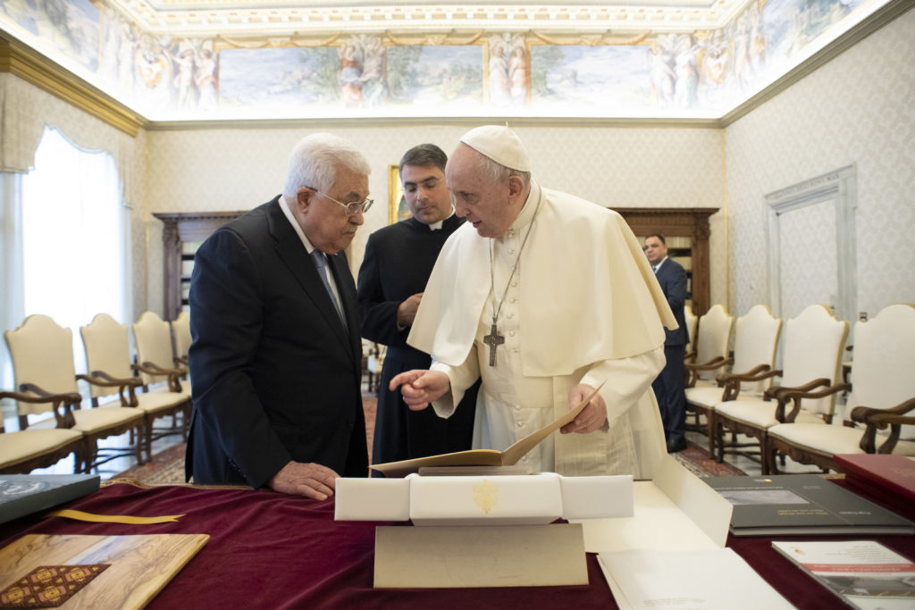 Pope Meets President of State of Palestine