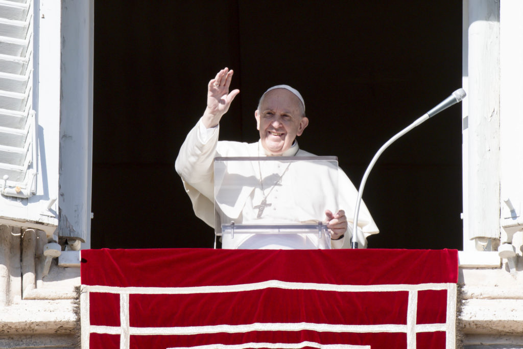 Angelus: Pope Recalls Mary’s Visit to Elizabeth