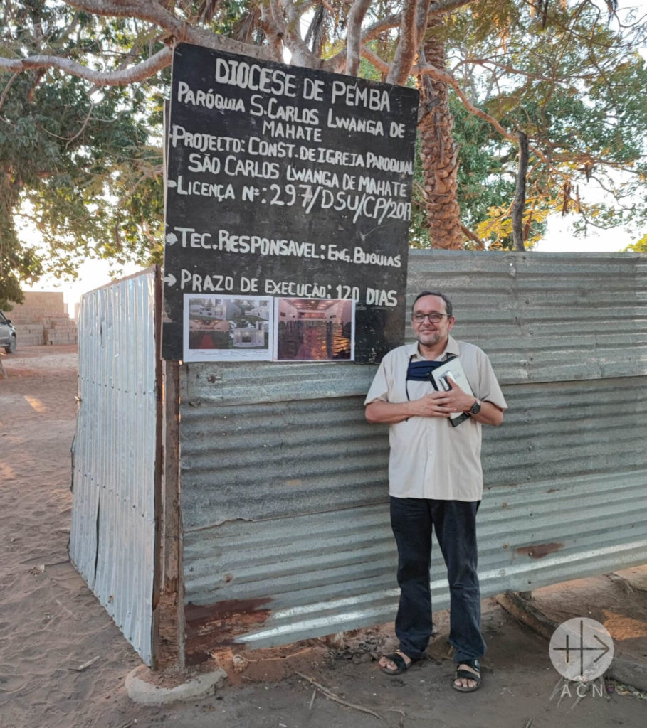 Father Eduardo Roca Plans New Church in Mozambique