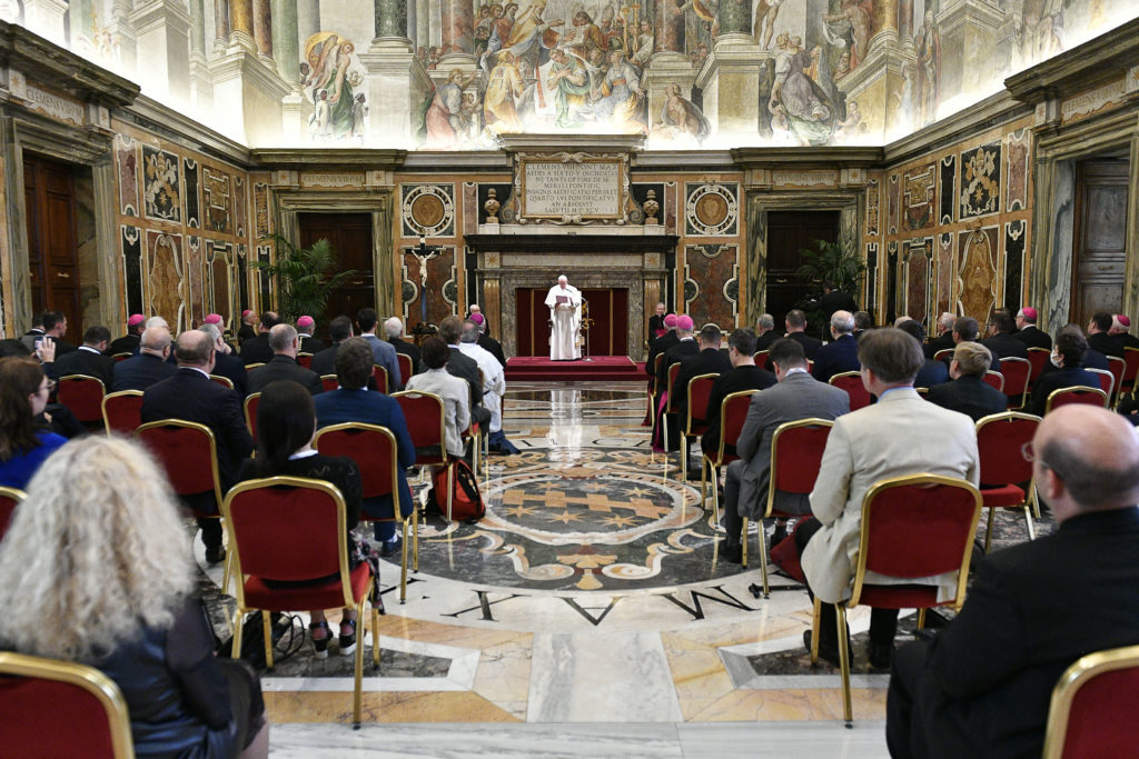 Il Papa all’Azione cattolica: “Aiutate i giovani a crescere in Cristo”