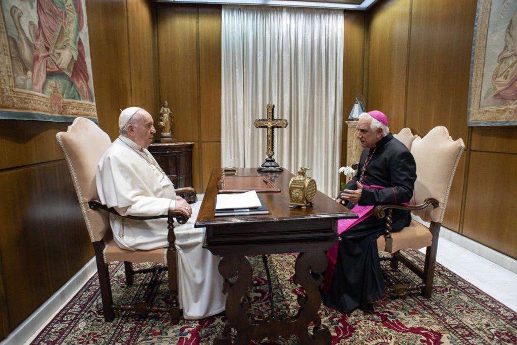 El Papa recibe a Mons. Lozano, secretario general del CELAM