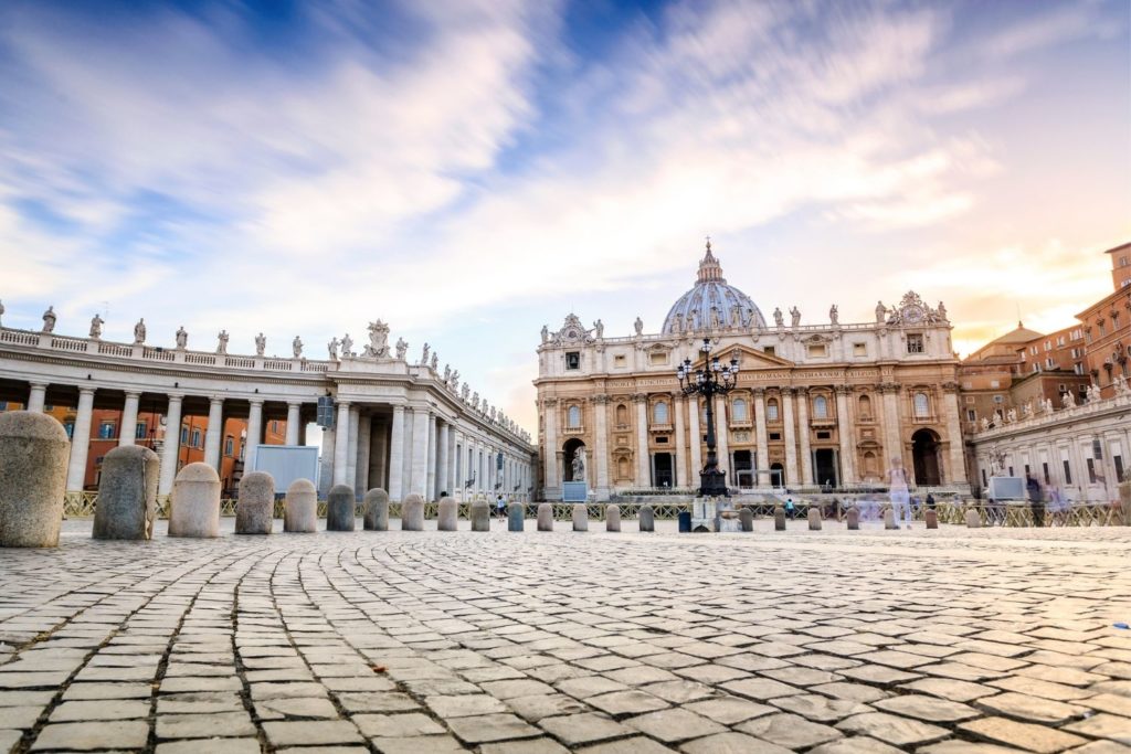 El Papa Francisco suprime el uso gratuito de bienes e inmuebles del Vaticano