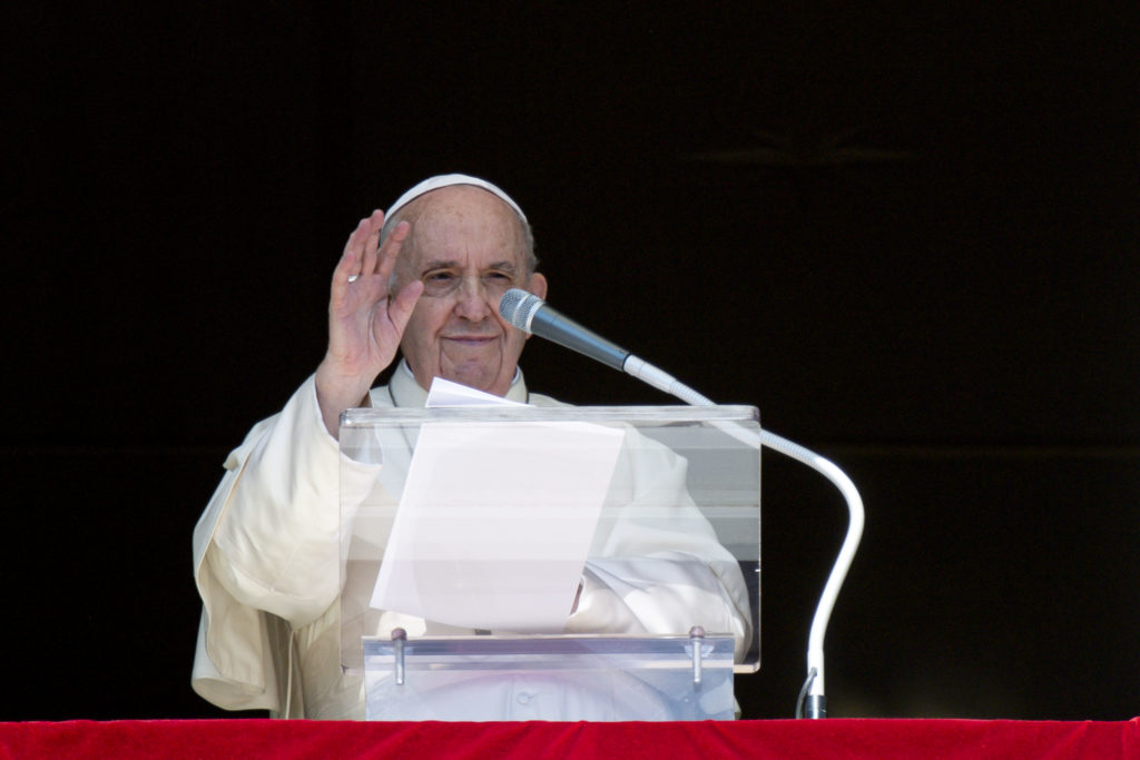 Ucraina, il Papa affida la pace alla Madonna