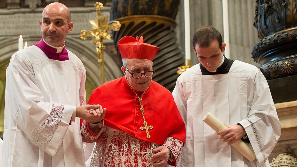 Pésame del Papa por la muerte del cardenal De Magistris