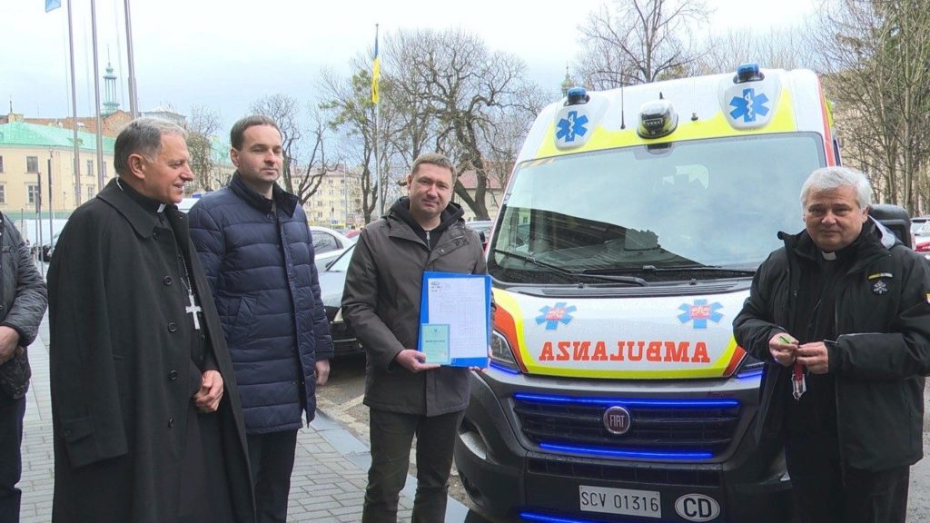 Cardinal Krajewski Brings Ambulance for Hurt Ukrainian Kids