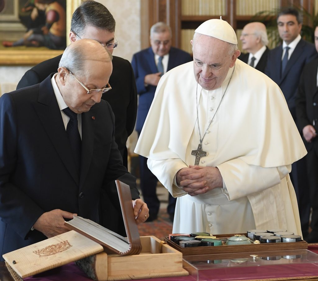 Pope Receives President of Republic of Lebanon