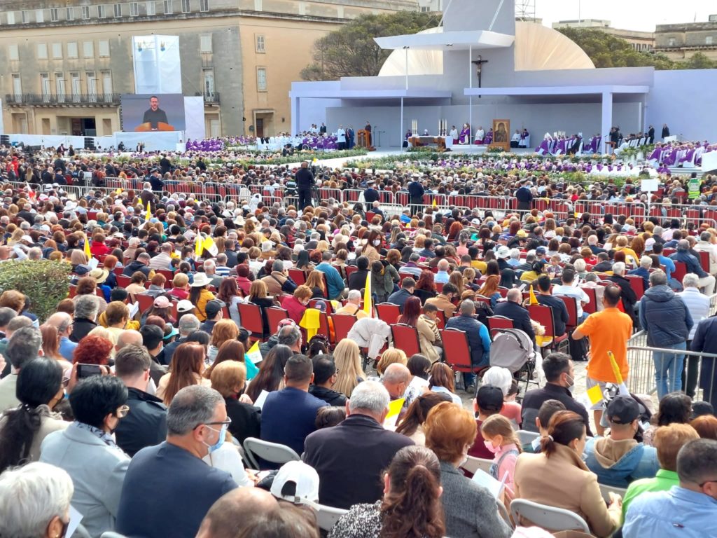 El Papa: Jesús, “¿Cómo quieres que vea a los demás?”