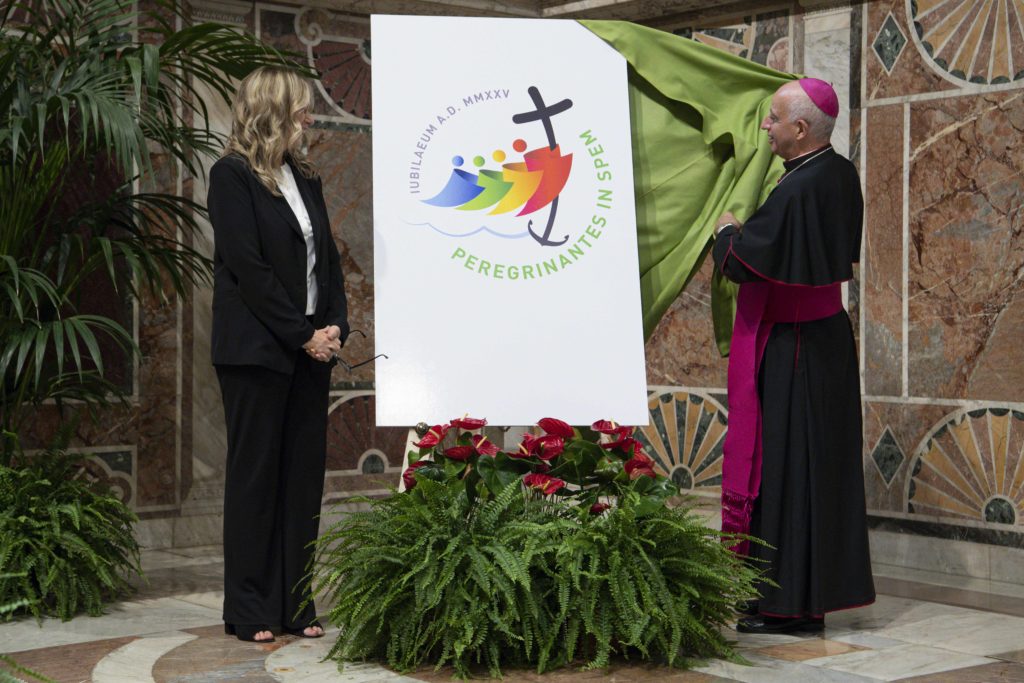 Giubileo, ecco il logo: la Croce, ancora di speranza dell’umanità