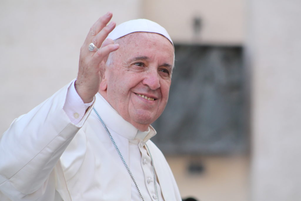 The Pope postpones his trip to Africa, according to the request of the doctors