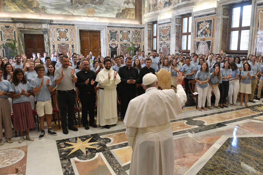 El Papa: “Cada joven es una esperanza de misión juntos”