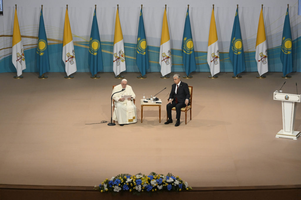 Francis: Kazakhstan, “land of martyrs and of believers, land of deportees and of heroes, land of intellectuals and artists”