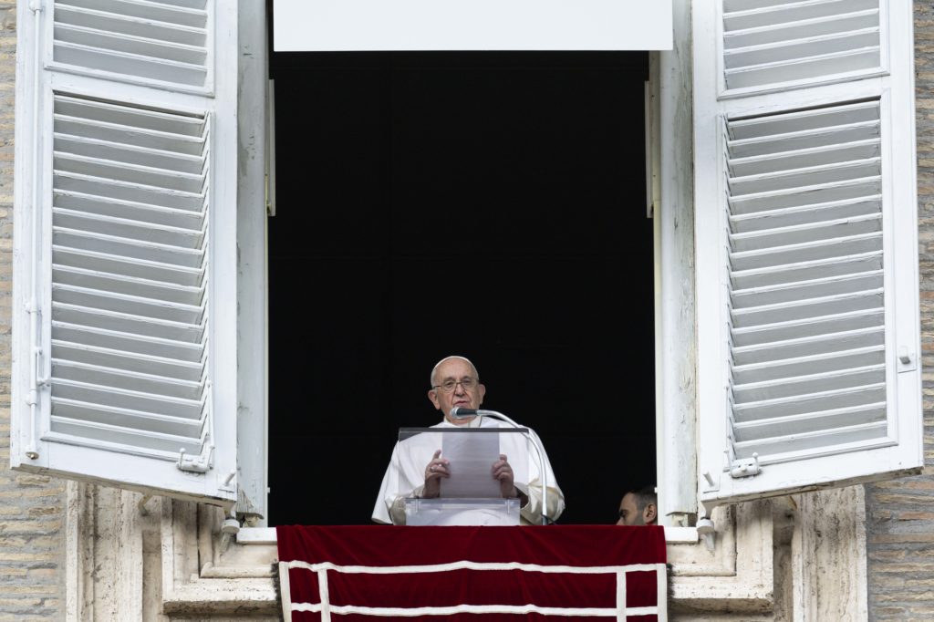 El Papa: Día de nuestro bautismo, día de la gracia, de un nuevo inicio de la vida