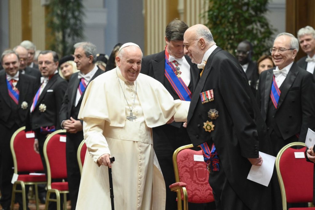 “La vostra presenza afferma il valore della pace e della fraternità umana”