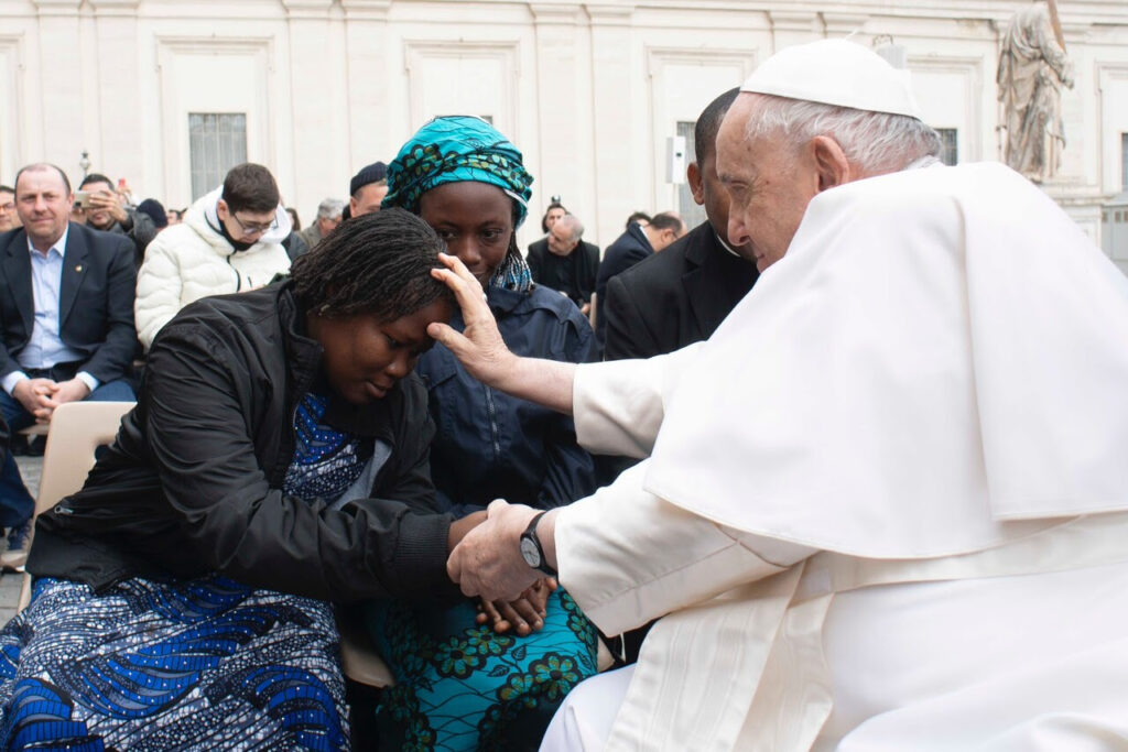 10 años del Papa Francisco, junto a los cristianos perseguidos