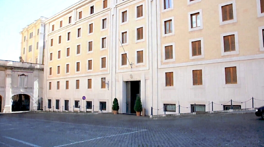 La Via Crucis sarà seguita dal Papa da Casa Santa Marta