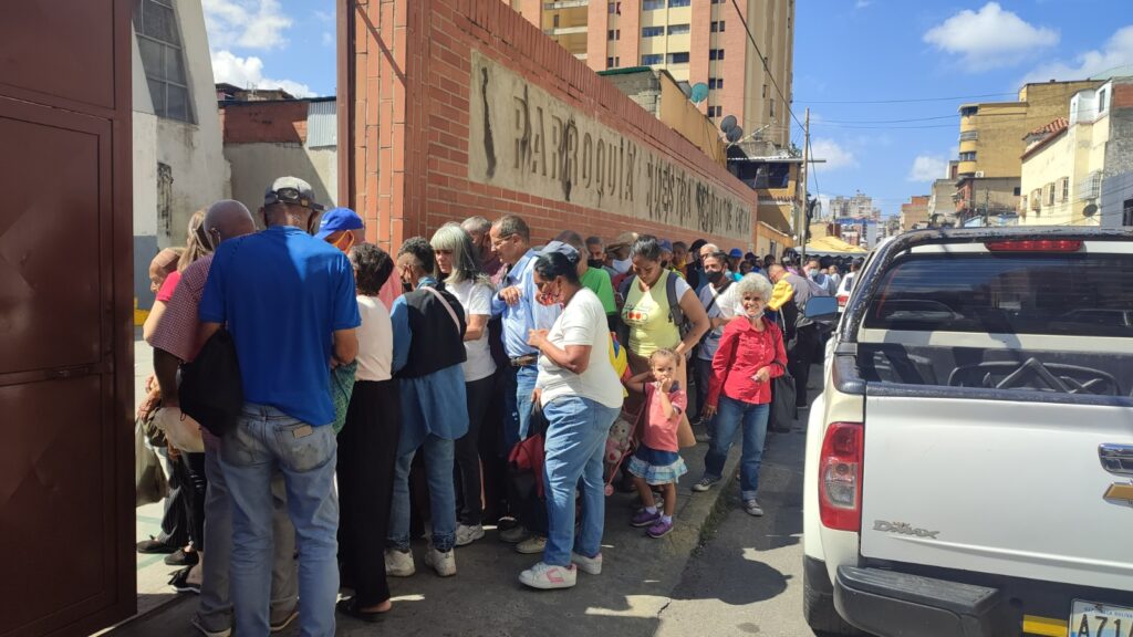 Padre Cacho: 50 años al servicio de los pobres