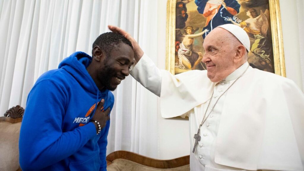 Pope receives Pato, a migrant who lost his wife and daughter in the desert