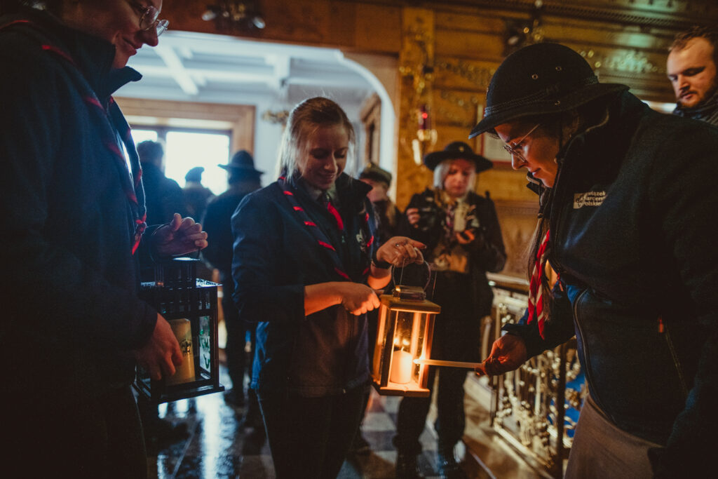 The Bethlehem Light of Peace lit across Poland