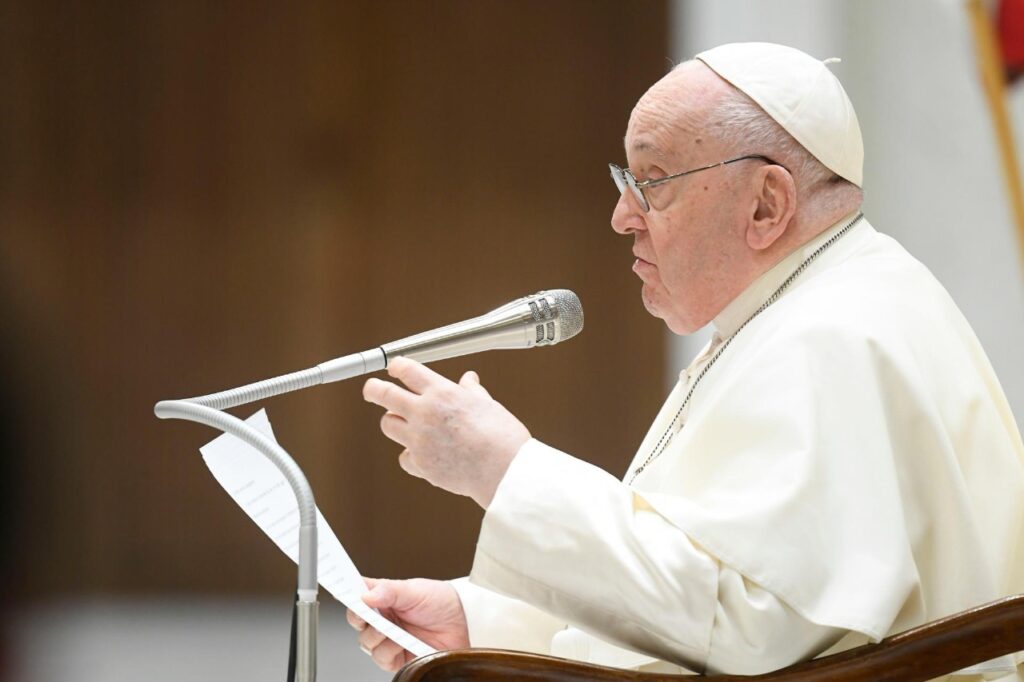 The Pope warns about the vice of gluttony