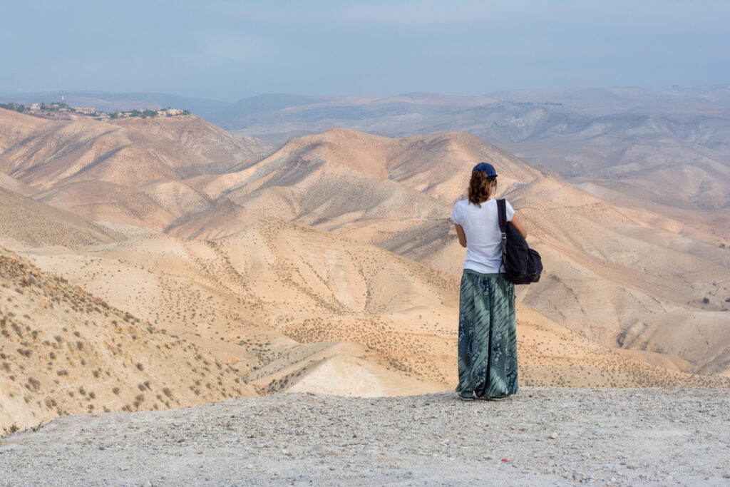 «A través del desierto Dios nos conduce a la libertad»