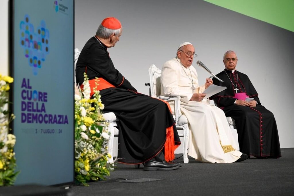 Pope Francis: “We cannot settle for a marginal or private faith”