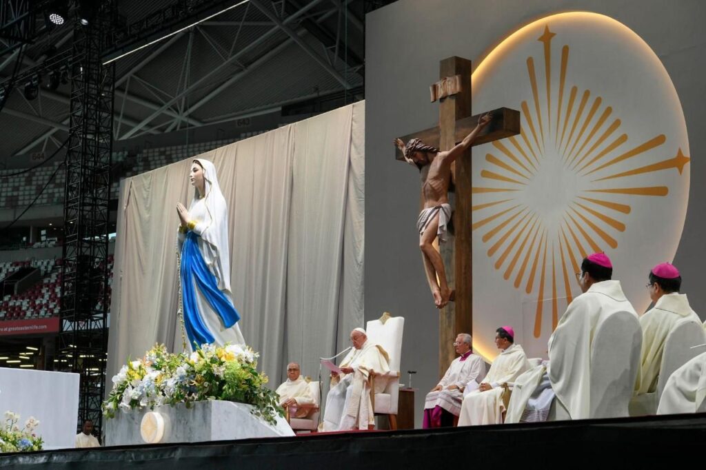 Papa Francesco: l’amore è il centro del Vangelo