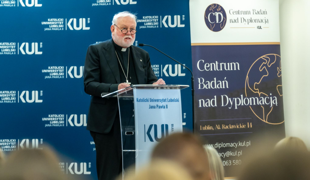 Vatican Diplomat at Lublin University: “Diplomacy of Mercy as World’s Hope”