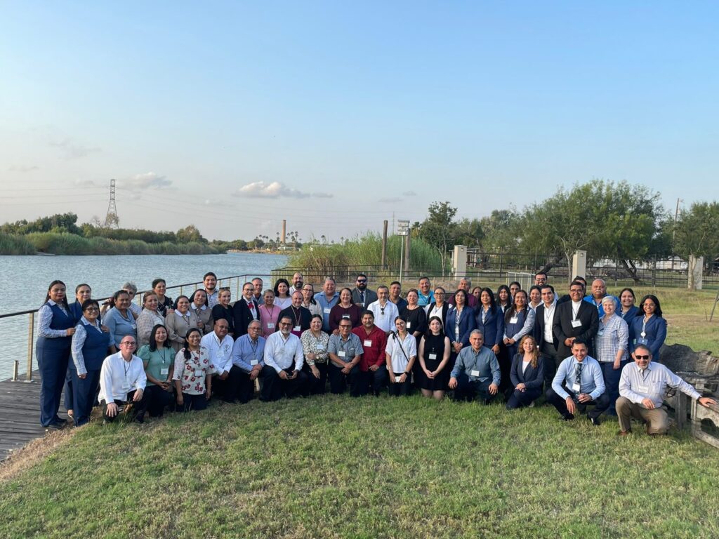 The Academy of Catholic Leaders inaugurates the first binational school on the border between the United States and Mexico, promoting the culture of encounter in a historic political context