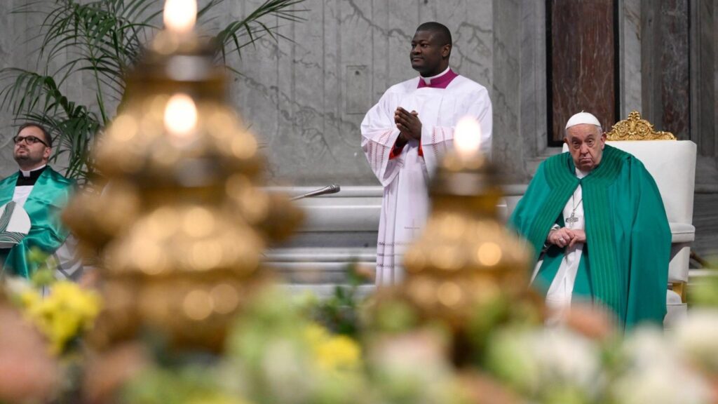 El Papa: A la Iglesia y Estados: “Por favor, no nos olvidemos de los pobres”