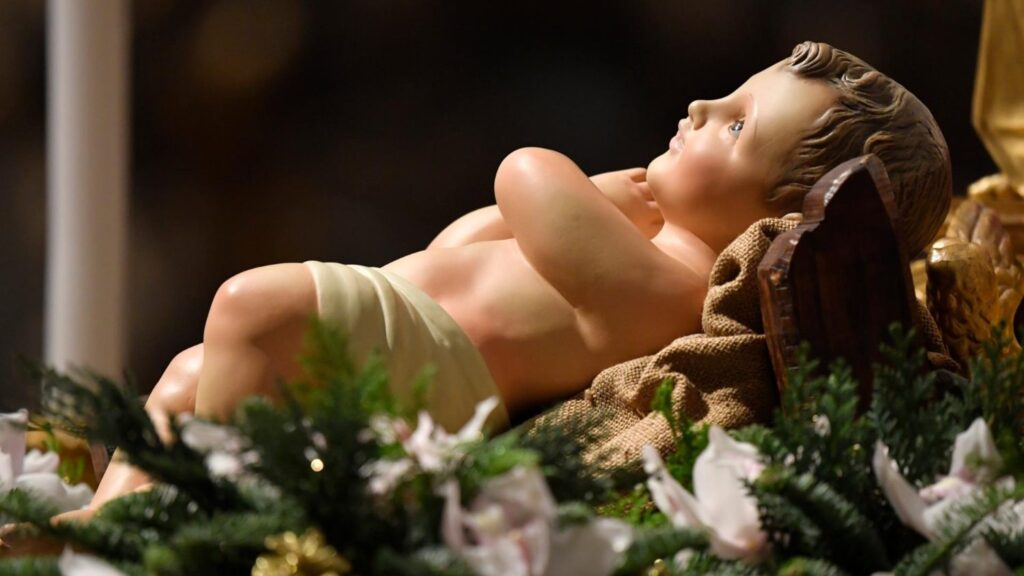 El Nacimiento del Niño Dios: Una Noche de Alegría y Esperanza