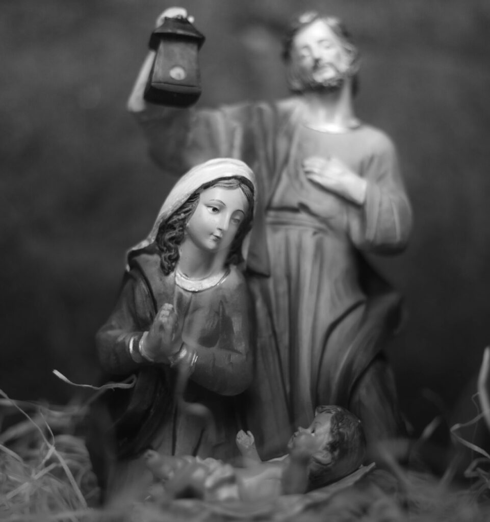 Navidad: Lo Humano de Dios y lo Divino del Hombre