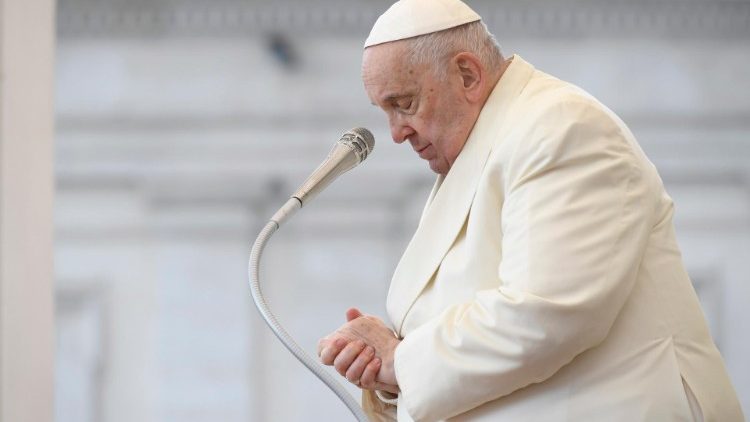 Papa Francesco saluterà i fedeli dal Policlinico Gemelli dopo settimane di ricovero