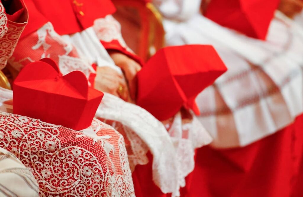 El Cónclave: Historia, Proceso y Tradiciones de la Elección Papal